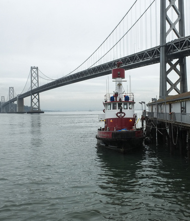 San Francisco Fireboat,  Bay Bridge